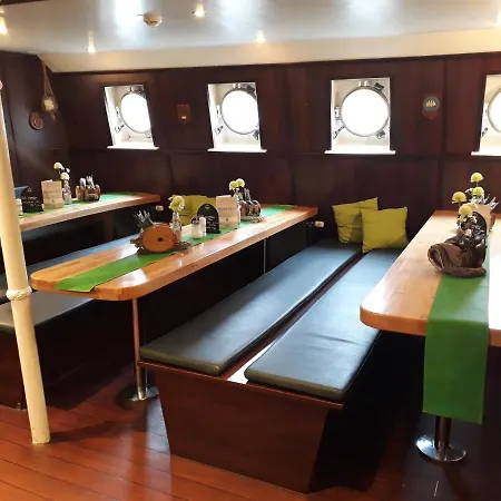 Hotell Alexander Von Humboldt - Schiff