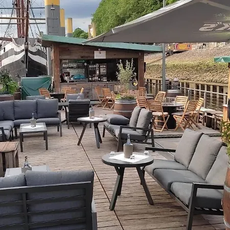 Hotel Alexander Von Humboldt - Schiff Bremen
