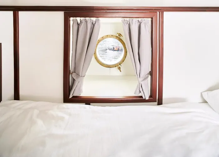 Hotell Alexander Von Humboldt - Schiff Bremen