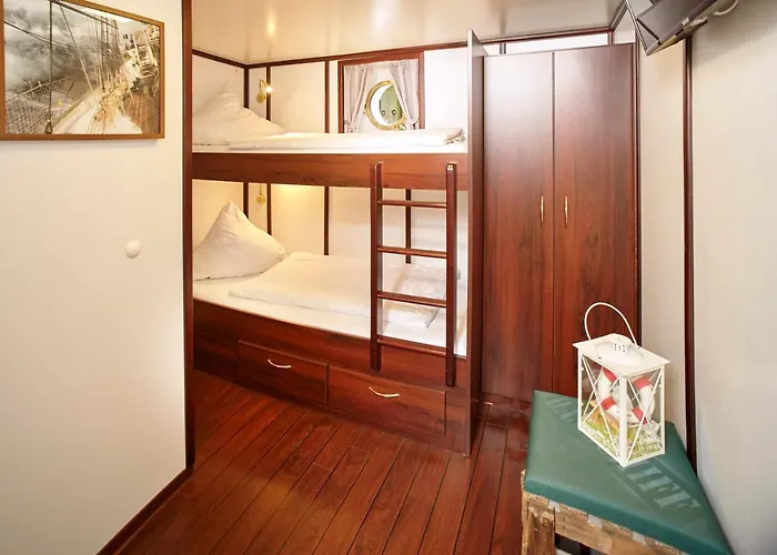 Alexander Von Humboldt - Schiff *