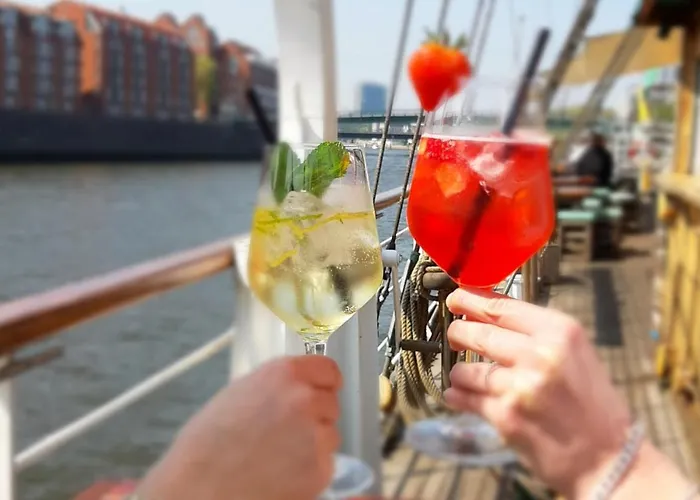 Hotel Alexander Von Humboldt - Schiff Bremen