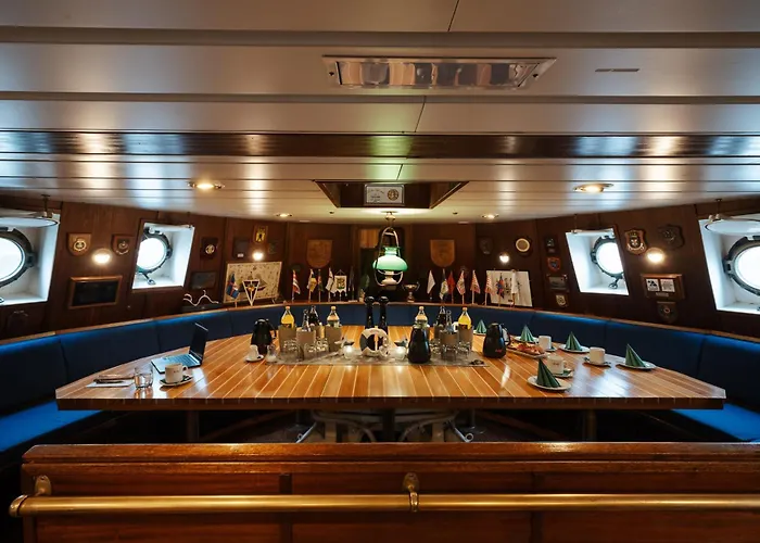 Hotel Alexander Von Humboldt - Schiff Bremen