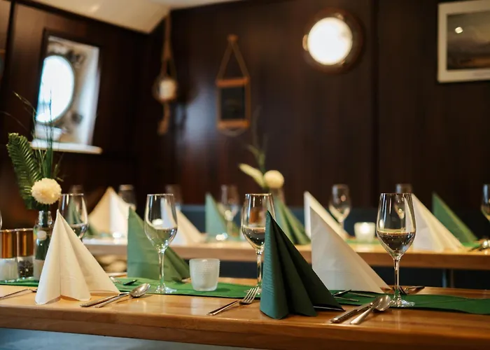 Alexander Von Humboldt - Schiff Hotell Bremen